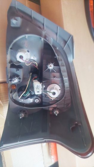 ชุดไฟท้ายวีออส  1 คู่ Gen2  สภาพดีไม่เหลือง,ไม่ร้าว (โคม Depo) รูปที่ 3