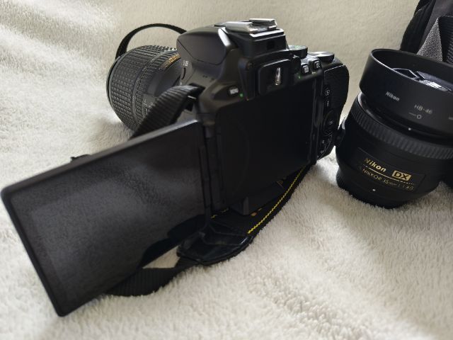 D5600 พร้อมเลนส์ 18-140  35f1.8 รูปที่ 7