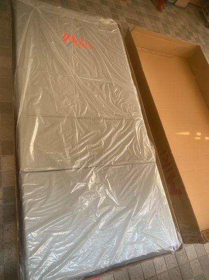 เตียงผู้ป่วยมือหมุน MiKi รุ่น JDC09G รูปที่ 5