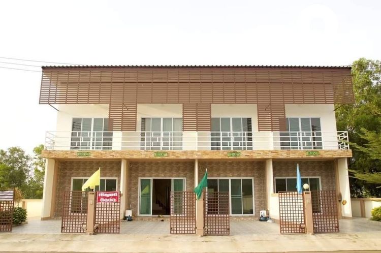 ให้เช่า ขาย ทาวน์เฮาส์ 2 ชั้น เมืองตราด For Rent  Sale  2-Storey Townhouse in Trat City
