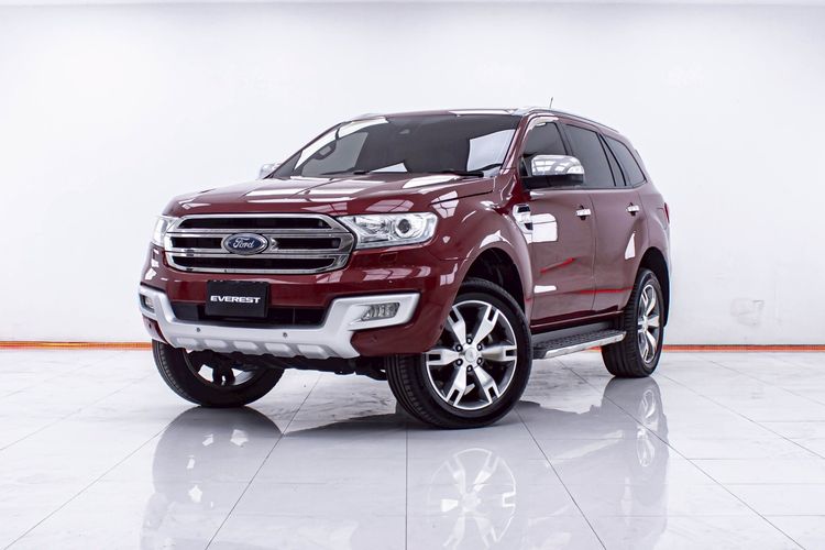 รถ Ford Everest 3.2 Titanium Plus 4WD สี แดง
