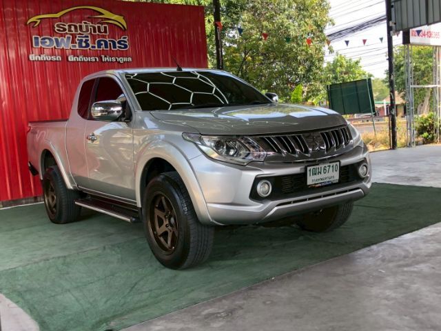 Mitsubishi Triton 2016 2.5 Plus GLS Pickup ดีเซล ไม่ติดแก๊ส เกียร์ธรรมดา เทา รูปที่ 4