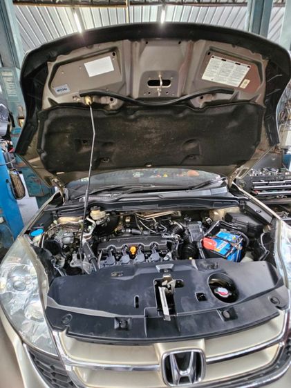 รถ Honda CR-V 2.0 E 4WD สี บรอนซ์ทอง