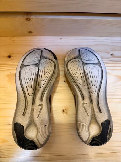 รองเท้า วิ่ง NIKE ใส่แล้วเป็นวัยรุ่นเทสดี EUR 39 รูปที่ 7