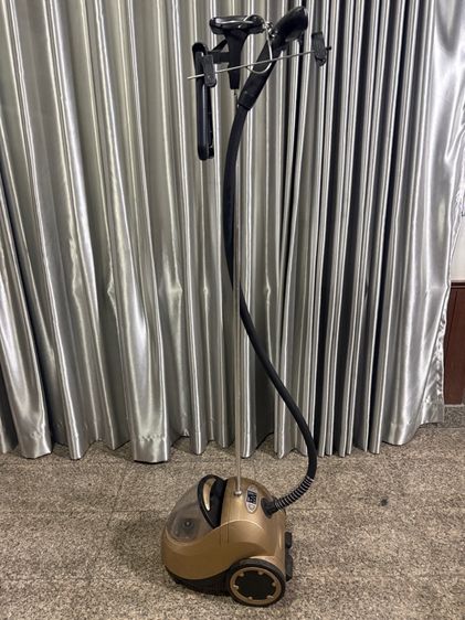 เครื่องรีดผ้าไอน้ำแบบตั้งพื้น แบรนด์ยุโรป คุณภาพดี Princess Vertical Steamer Pro