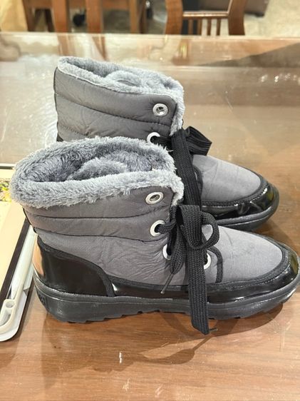 รองเท้าบุขน นุ่มๆ ใหม่มาก จากเกาหลี รองเท้าลุยหิมะ