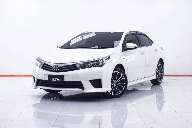 Toyota Altis 2014 1.8 Esport Sedan เบนซิน ไม่ติดแก๊ส เกียร์อัตโนมัติ ขาว