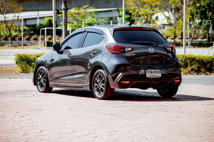 Mazda Mazda 2 2018 1.3 Sports High Connect Sedan เบนซิน เกียร์อัตโนมัติ เทา รูปที่ 3
