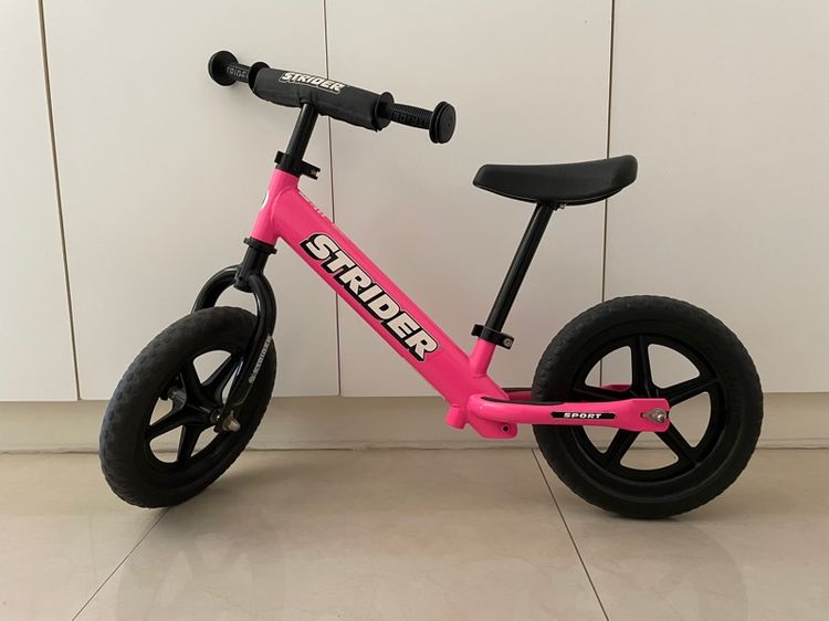 จักรยานขาไถ Strider 12” sport สีชมพู