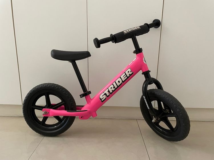 จักรยานขาไถ Strider 12” sport สีชมพู รูปที่ 2