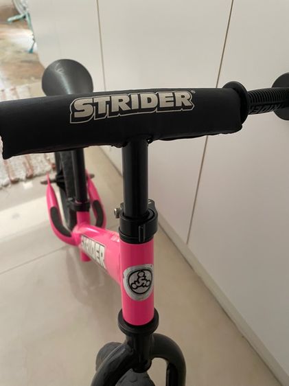 จักรยานขาไถ Strider 12” sport สีชมพู รูปที่ 6