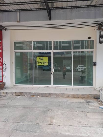  ให้เช่าอาคารพาณิชย์ 3 ชั้น ลำลูกกาคลอง 3 ทำเลดี พร้อมเข้าอยู่ ใกล้สถานีรถไฟฟ้า bts คูคต รูปที่ 2
