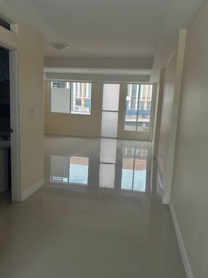  ให้เช่าอาคารพาณิชย์ 3 ชั้น ลำลูกกาคลอง 3 ทำเลดี พร้อมเข้าอยู่ ใกล้สถานีรถไฟฟ้า bts คูคต รูปที่ 4