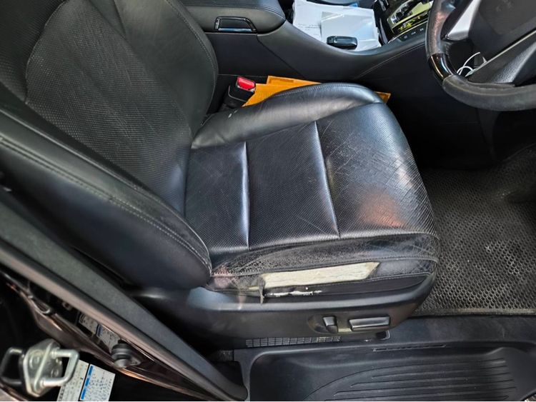 Toyota Vellfire 2015 2.5 Hybrid ZR G Edition E-Four 4WD Van ปลั๊กอินไฮบริด (PHEV) ไม่ติดแก๊ส เกียร์อัตโนมัติ ดำ รูปที่ 4