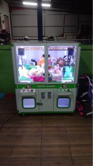 ตู้คีบตุ๊กตา 5,500 รูปที่ 3