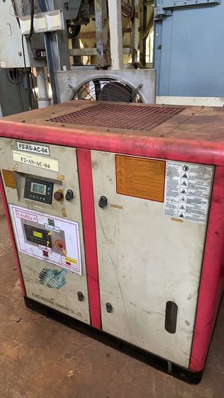 ปั้มลม Air compressor  ELANG ขนาด 20 แรง เครื่องปี2015 สภาพดีใช้งานปกติ