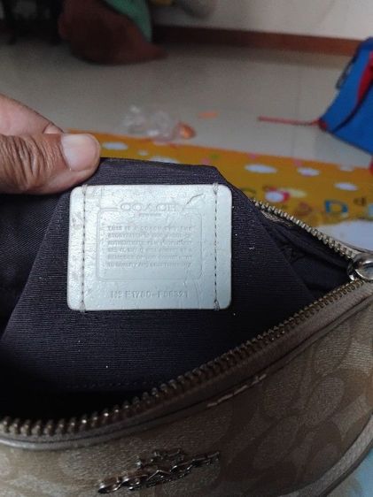 กระเป๋าสะพายไหล่  coach  รูปที่ 7