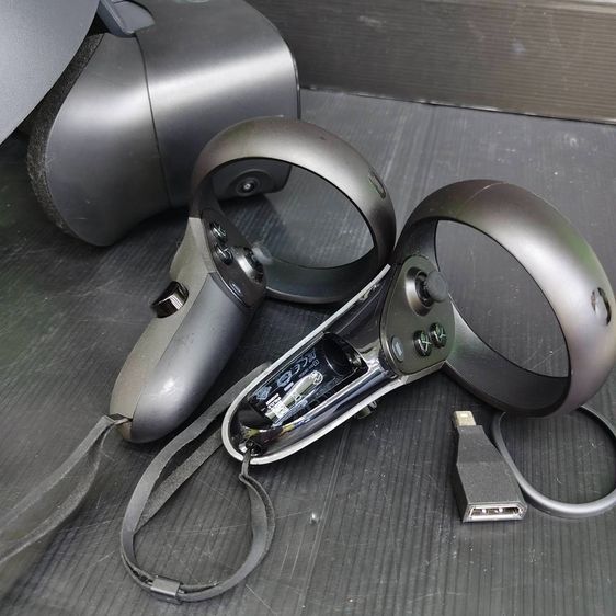 Oculus Rift S VR Headset  ชุดแว่น VR สำหรับ PC Gaming  ครบกล่อง รูปที่ 5