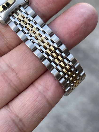 GUCCI G Timeless 27 mm 2K Lady Watch White Gold Dial YA1265016 รูปที่ 15