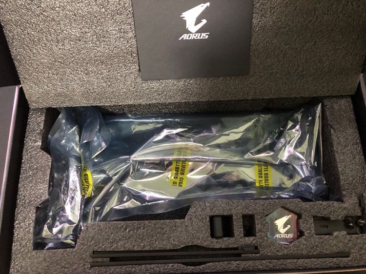 AMD Radeon RX 9070 XT Elite 16G รูปที่ 4