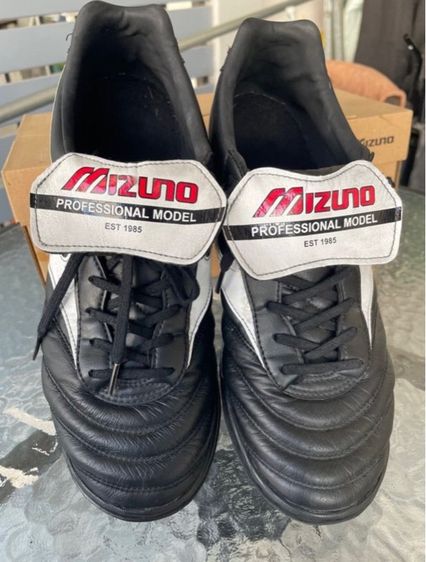 รองเท้าฟุตบอล รูปที่ 4