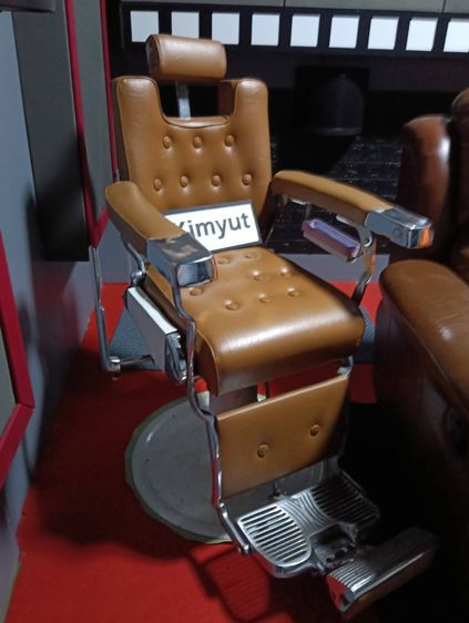 เก้าอี้ตัดผมชายสีน้ำตาล สภาพสวย มือ2 รูปที่ 2