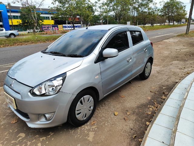 รถ Mitsubishi Mirage 1.2 GLS สี เทา