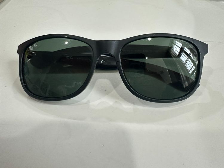 แว่นตากันแดด Rayban ของแท้