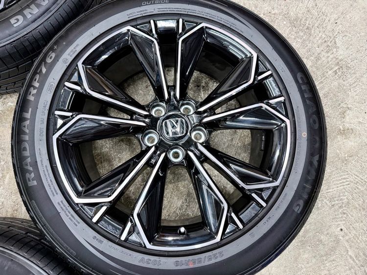 ล้อแม็ก HONDA CRV EHEV RS ขอบ 19” 5 รู 120 ถอดป้ายแดง ยาง CHAO YANG 225-55R19 ปี 25 ตุ่มหน้ายางยังอยู่ครบ รูปที่ 6