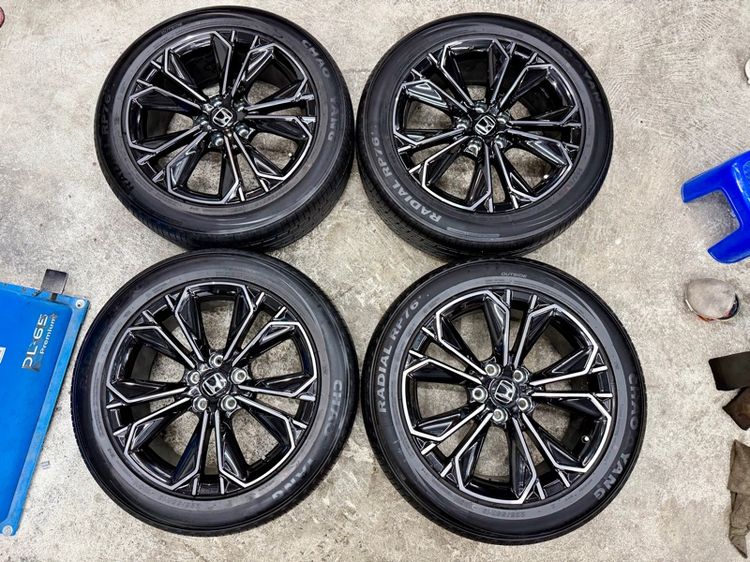 ล้อแม็ก HONDA CRV EHEV RS ขอบ 19” 5 รู 120 ถอดป้ายแดง ยาง CHAO YANG 225-55R19 ปี 25 ตุ่มหน้ายางยังอยู่ครบ รูปที่ 4