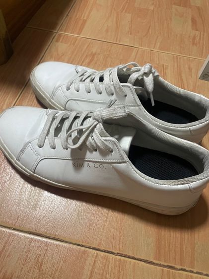 รองเท้าผ้าใบ Kim and co