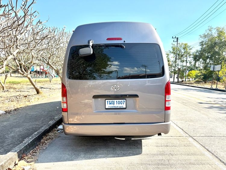 Toyota Commuter 2013 2.5 Van ดีเซล ไม่ติดแก๊ส เกียร์ธรรมดา เทา รูปที่ 3