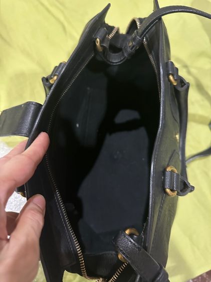 YSL Cabas Chyc ไซส์กลาง สภาพดี รูปที่ 6