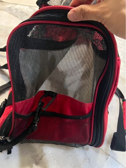 กระเป๋าสัตว์เลี้ยง กระเป๋าน้องหมา น้องแมวแบบสะพายหรือถือระบายอากาศดี รูปที่ 2