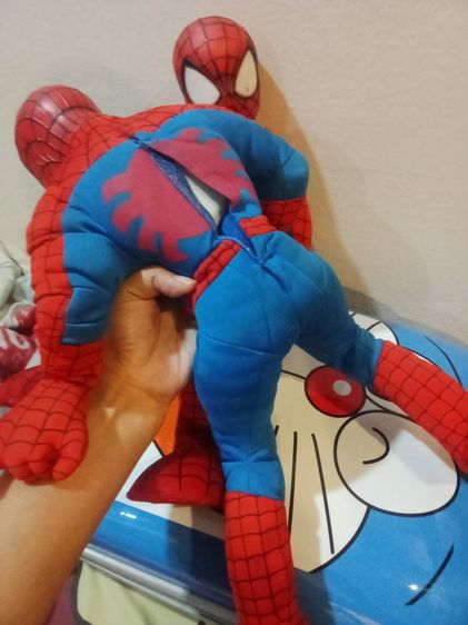 Spiderman ตัวใหญ่ใส่ถ่านด้านหลังมีไฟที่หัวพูดได้ รูปที่ 4