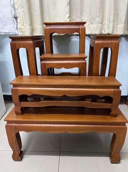 โต๊ะหมู่บูชาไม้สักทองชุด 5 ชิ้น