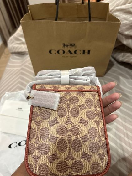 กระเป๋า coach รูปที่ 3