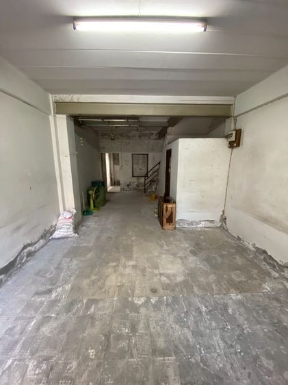 อื่นๆ ไม่มี สร้างเสร็จก่อน 2010 ขายทาวเฮ้าส์ตามสภาพ ห่างจากสถานีรถไฟฟ้า 380เมตร รูปที่ 3