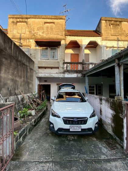 อื่นๆ ไม่มี สร้างเสร็จก่อน 2010 ขายทาวเฮ้าส์ตามสภาพ ห่างจากสถานีรถไฟฟ้า 380เมตร รูปที่ 2