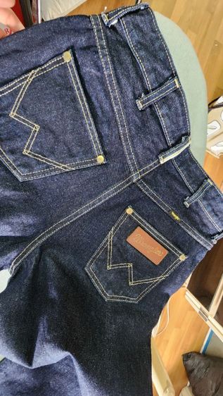 กางเกงยีนส์ Wrangler Authentic 13 MWZ(ตัดขาแล้ว) รูปที่ 6
