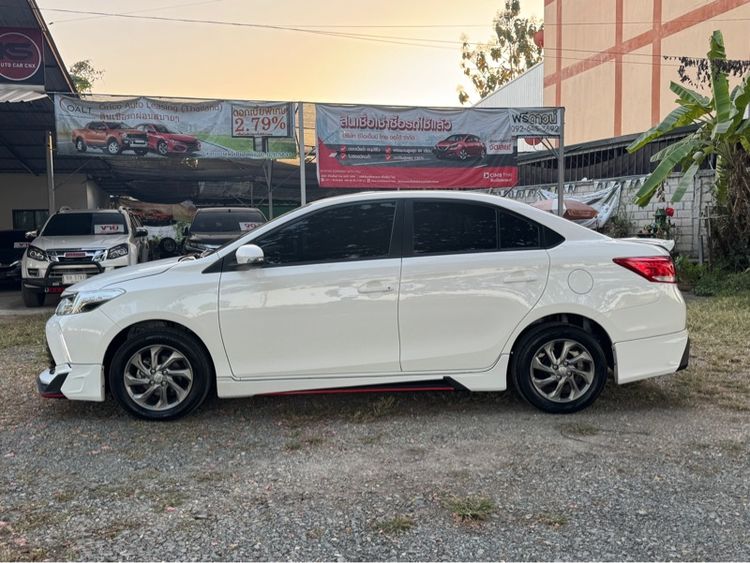 Toyota Vios 2017 1.5 E Sedan เบนซิน ไม่ติดแก๊ส เกียร์อัตโนมัติ ขาว รูปที่ 4