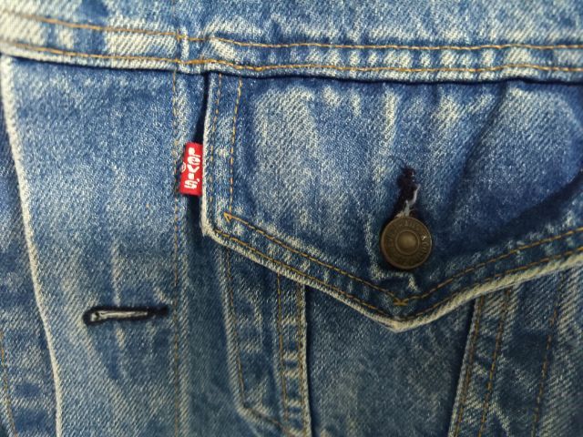 เสื้อยีนส์ Levi's  รูปที่ 3