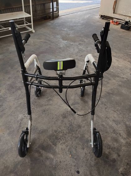 ที่พยุงเดิน SEGO รุ่นป้องกันการล้ม 100 เปอร์เซ็นต์ สำหรับ ผู้สูงอายุ รูปที่ 3