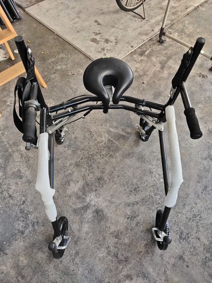 ที่พยุงเดิน SEGO รุ่นป้องกันการล้ม 100 เปอร์เซ็นต์ สำหรับ ผู้สูงอายุ