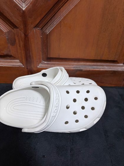 รองเท้าแตะแบบลำลอง อื่นๆ UK 4.5 | EU 37 1/3 | US 6 ขาว Crocs Classicแท้