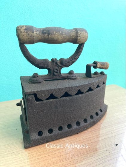 เตารีด เหล็กหล่อ 9รู โบราณเก่าสะสม รูปที่ 8