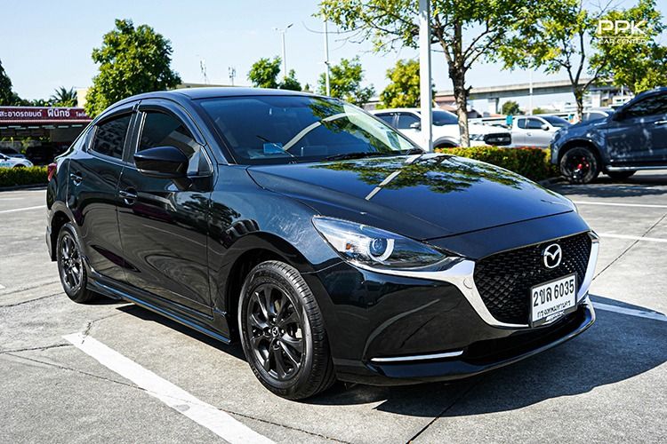 Mazda Mazda 2 2022 1.3 Sedan เบนซิน ไม่ติดแก๊ส เกียร์อัตโนมัติ ดำ รูปที่ 3
