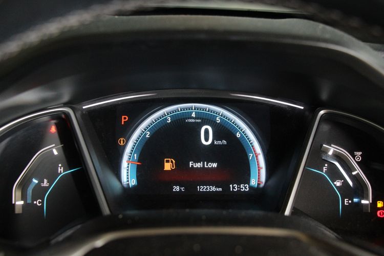 Honda Civic 2016 1.8 EL i-VTEC Sedan เบนซิน ไม่ติดแก๊ส เกียร์อัตโนมัติ ขาว รูปที่ 4