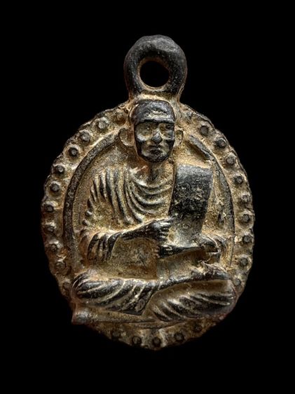 พระสมเด็จพิมพ์โต หลังพระสมเด็จ เนื้อตะกั่วถ้ำชา