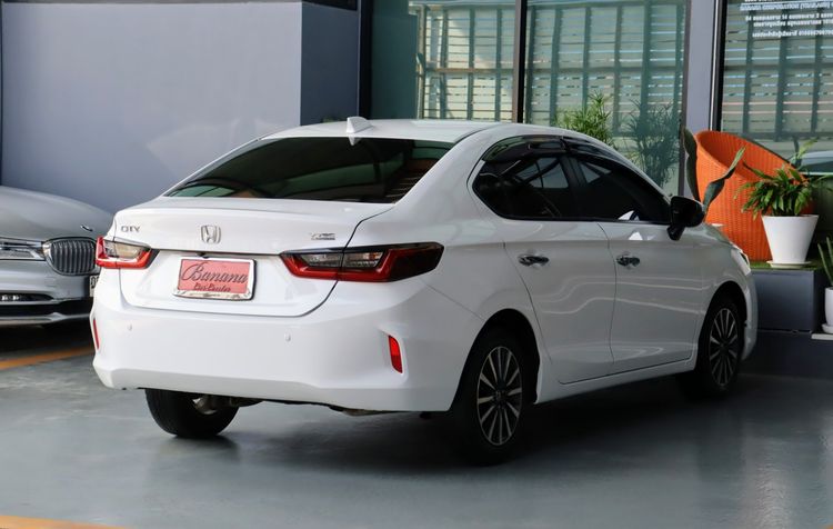 Honda City 2023 1.0 SV Sedan เบนซิน ไม่ติดแก๊ส เกียร์อัตโนมัติ ขาว รูปที่ 4